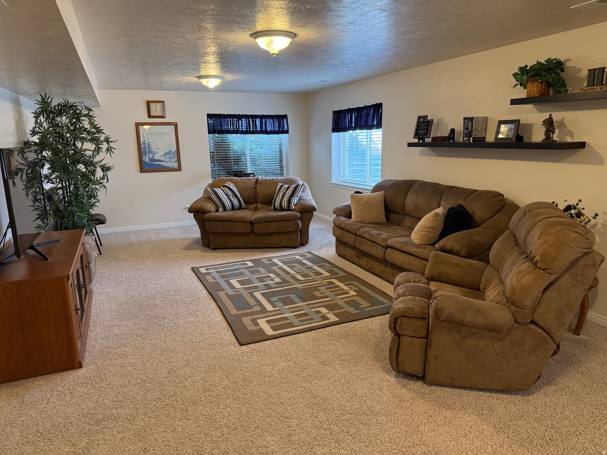 SHADOW MOUNTAIN WEST - Residential