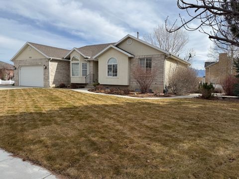 Photo of 7125 S CASE MOUNTAIN CV W, West Jordan, UT 84081 (MLS # 2140116)