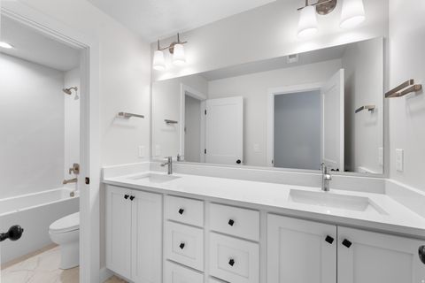 Tiny photo for 1836 S 100 E, Payson, UT 84651 (MLS # 2132601)