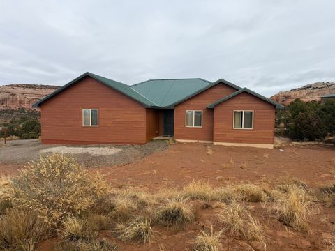 Tiny photo for 16 E PIONEER DR, Moab, UT 84532 (MLS # 2128330)