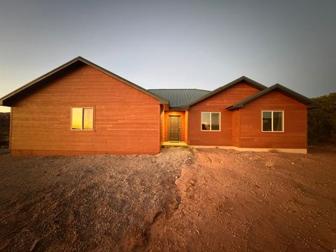 Tiny photo for 16 E PIONEER DR, Moab, UT 84532 (MLS # 2128330)