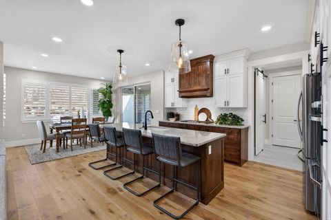 Tiny photo for 3532 S MAPLETON ESTATES DR, Mapleton, UT 84664 (MLS # 2131830)