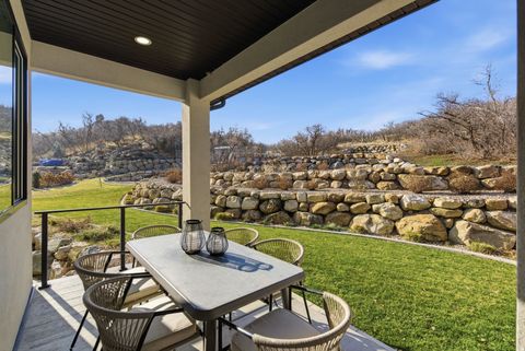 Tiny photo for 3532 S MAPLETON ESTATES DR, Mapleton, UT 84664 (MLS # 2131830)