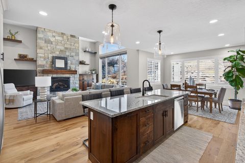 Tiny photo for 3532 S MAPLETON ESTATES DR, Mapleton, UT 84664 (MLS # 2131830)