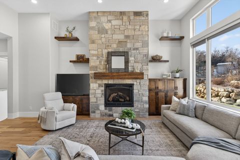 Tiny photo for 3532 S MAPLETON ESTATES DR, Mapleton, UT 84664 (MLS # 2131830)