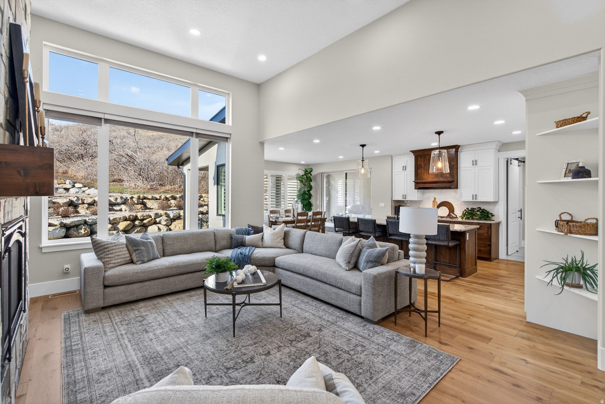 HIDDEN HOLLOW - Residential