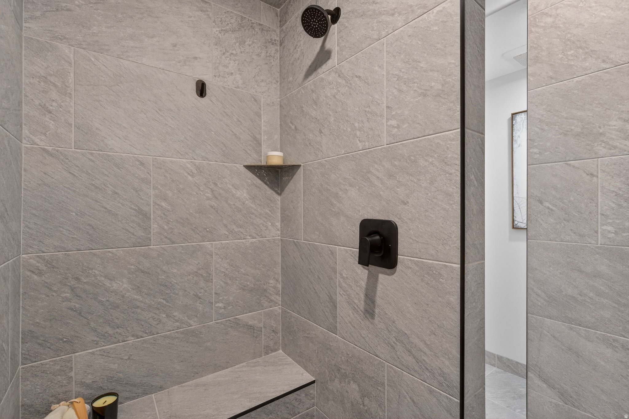 HIDDEN HOLLOW - Residential