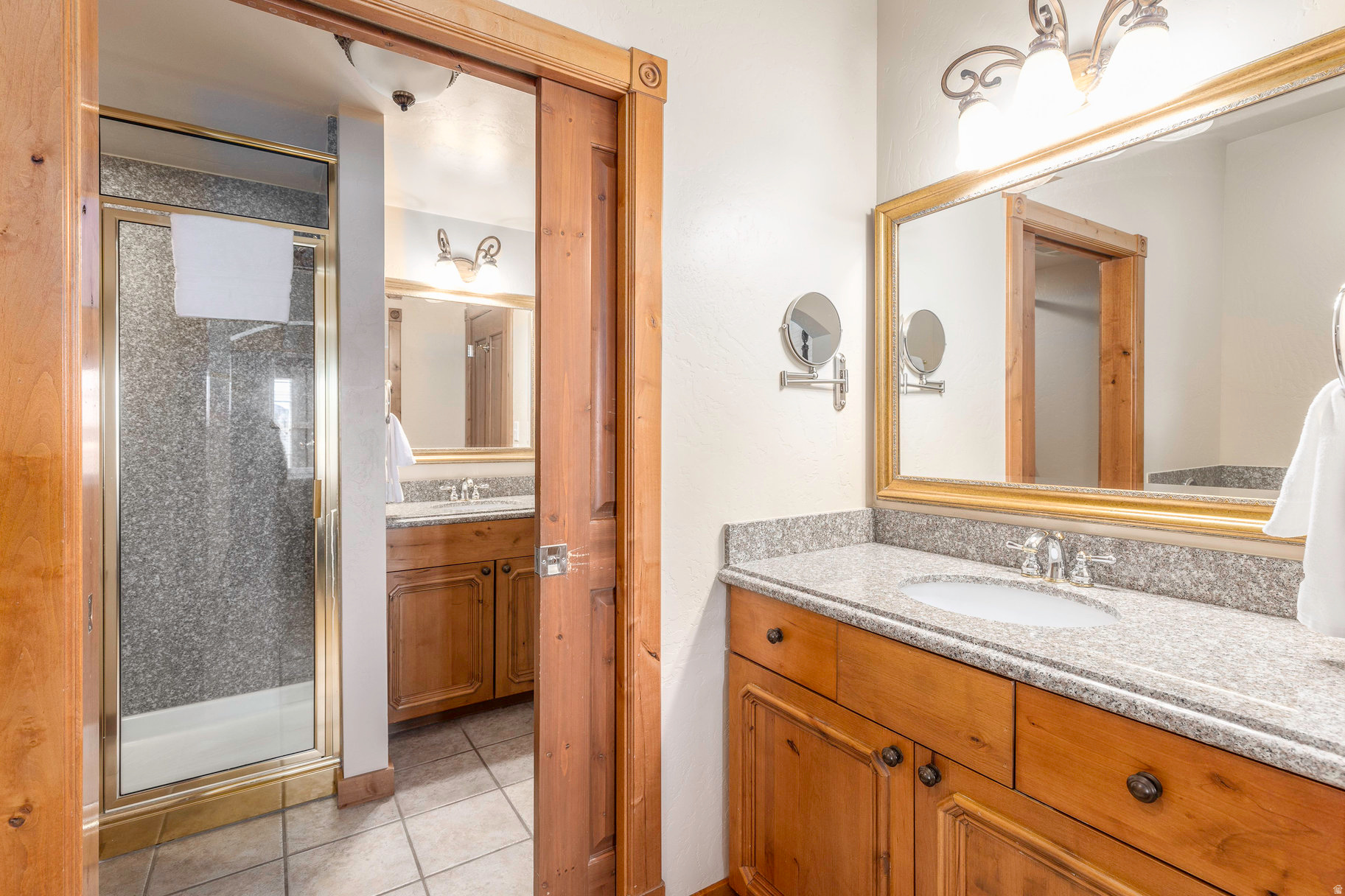 VILLAS AT ZERMATT - Residential