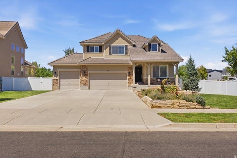 Tiny photo for 702 S WIND MILL LN, Kaysville, UT 84037 (MLS # 2178210)