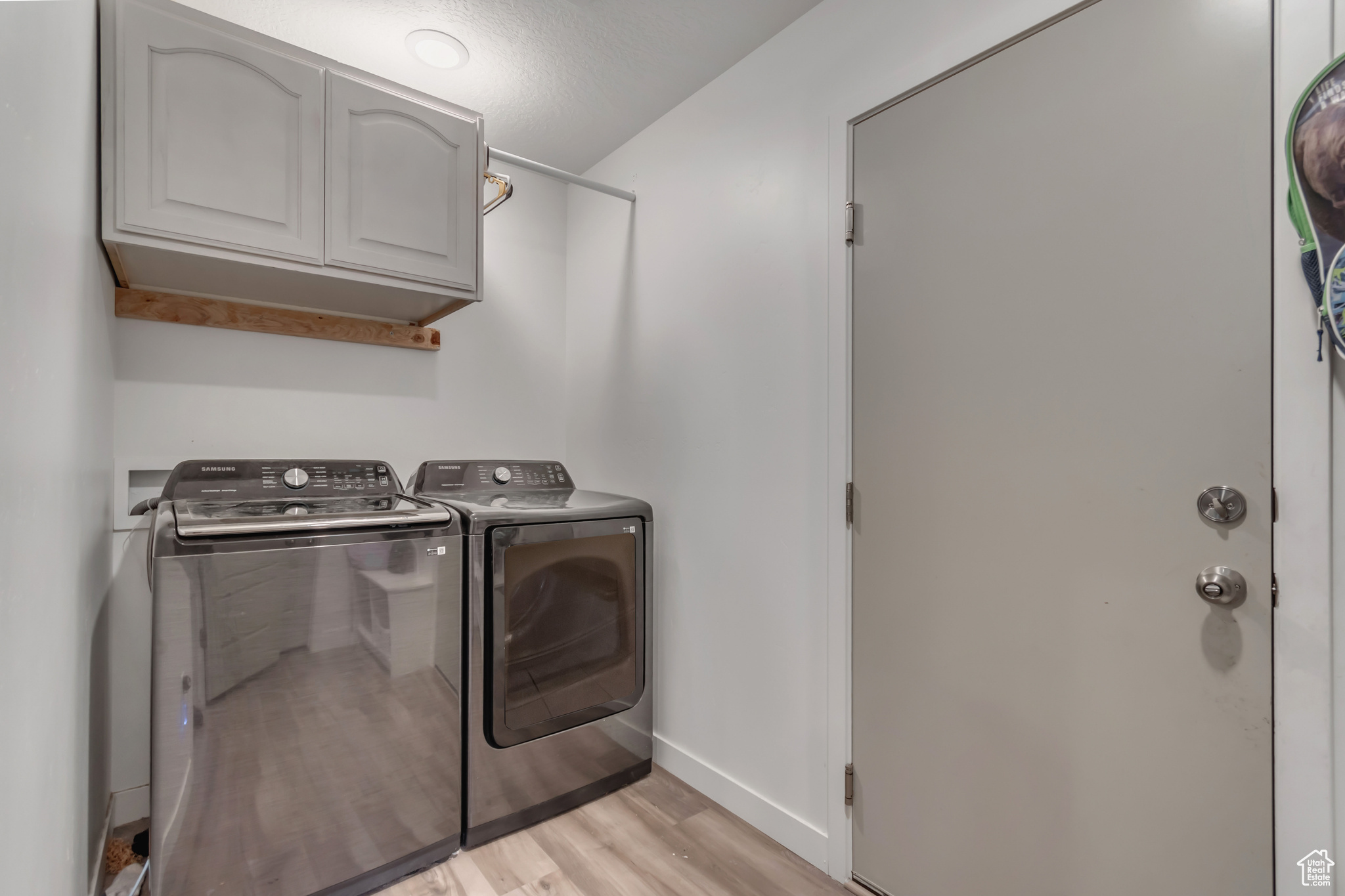 EAGLE POINT - Residential