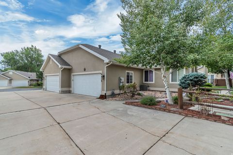 Tiny photo for 316 E PAVILION CIR, Saratoga Springs, UT 84045 (MLS # 2173893)