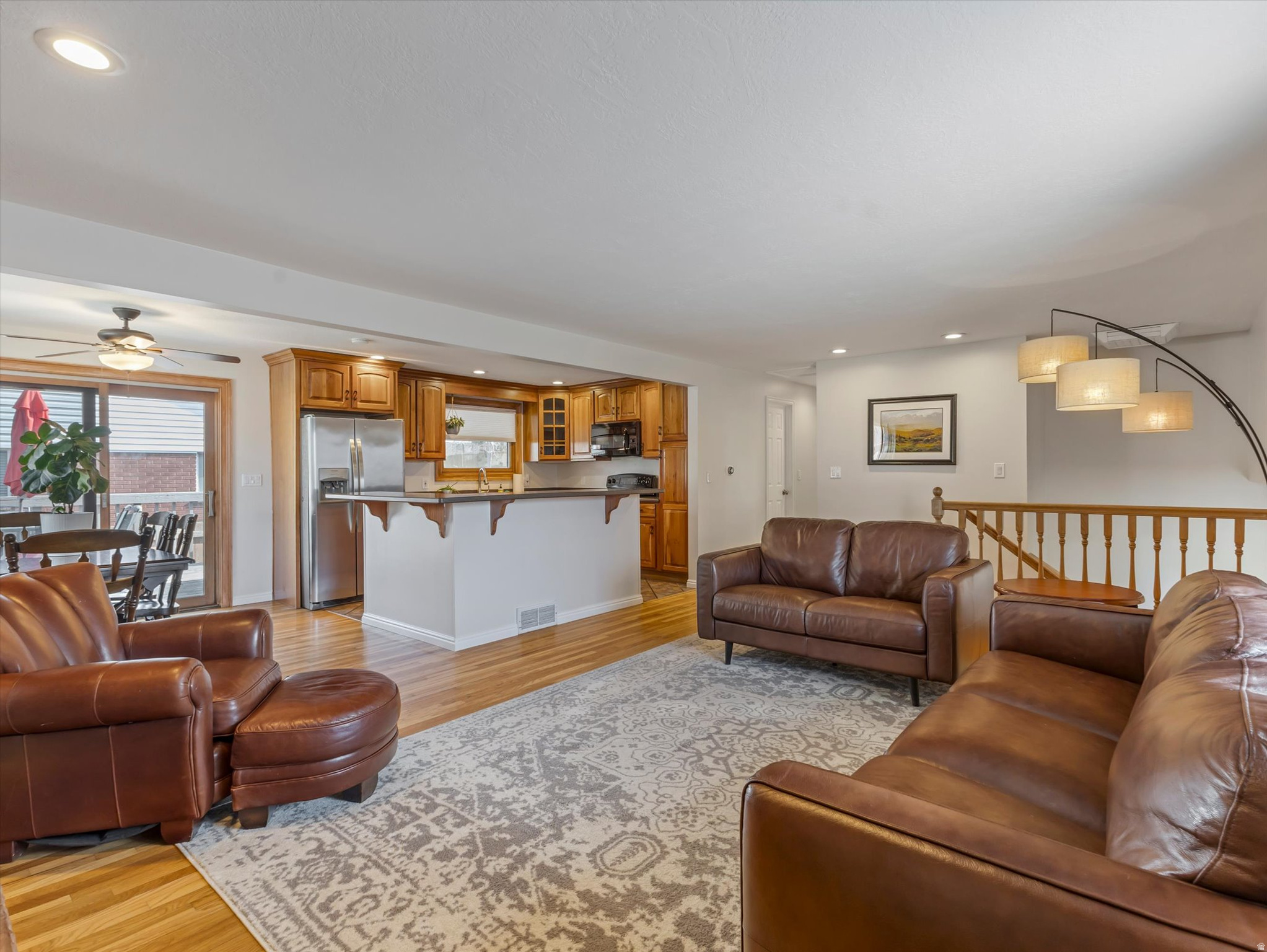 WILLOW CREEK #4 - Residential