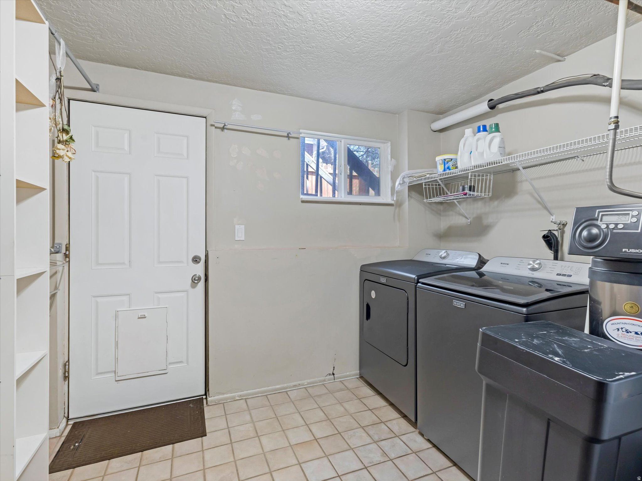 WILLOW CREEK #4 - Residential