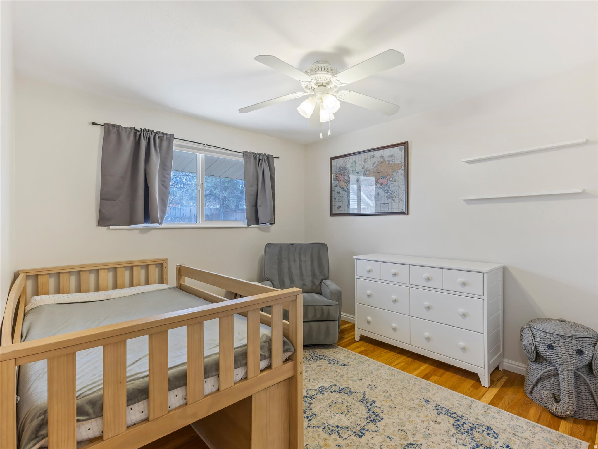 WILLOW CREEK #4 - Residential