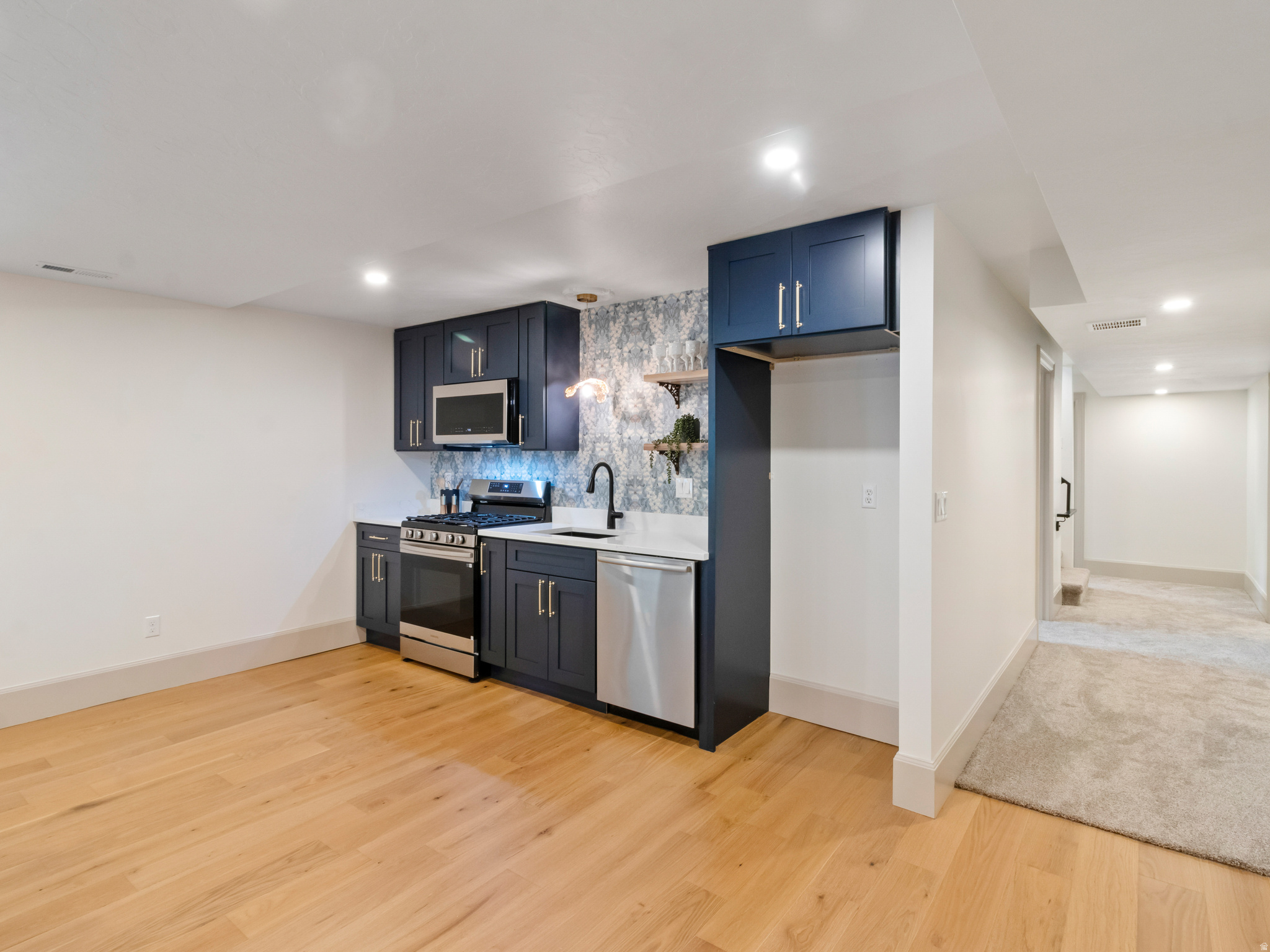 BLUE SPRUCE SUB - Residential