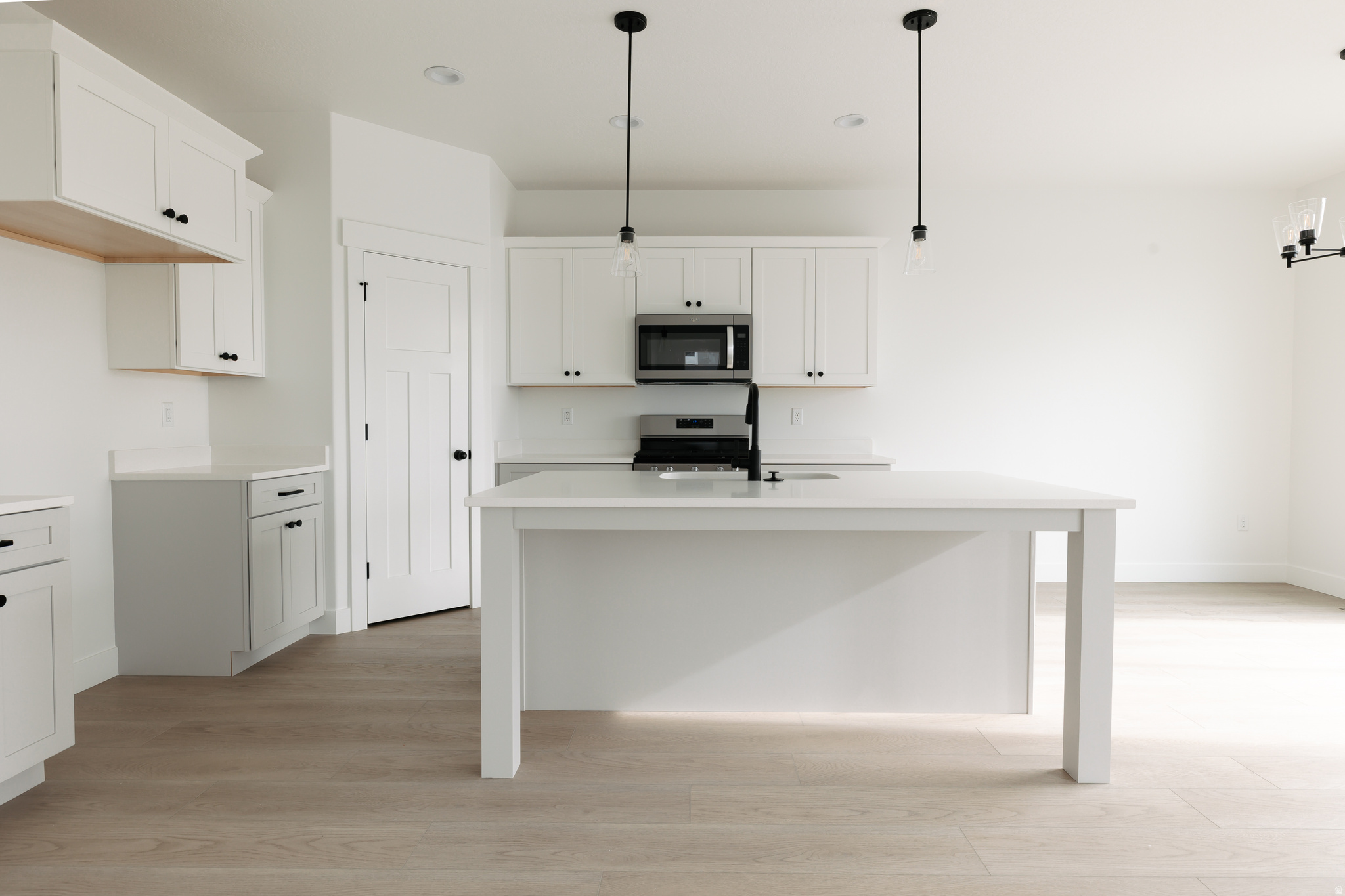 RIDGEHORNE - Residential