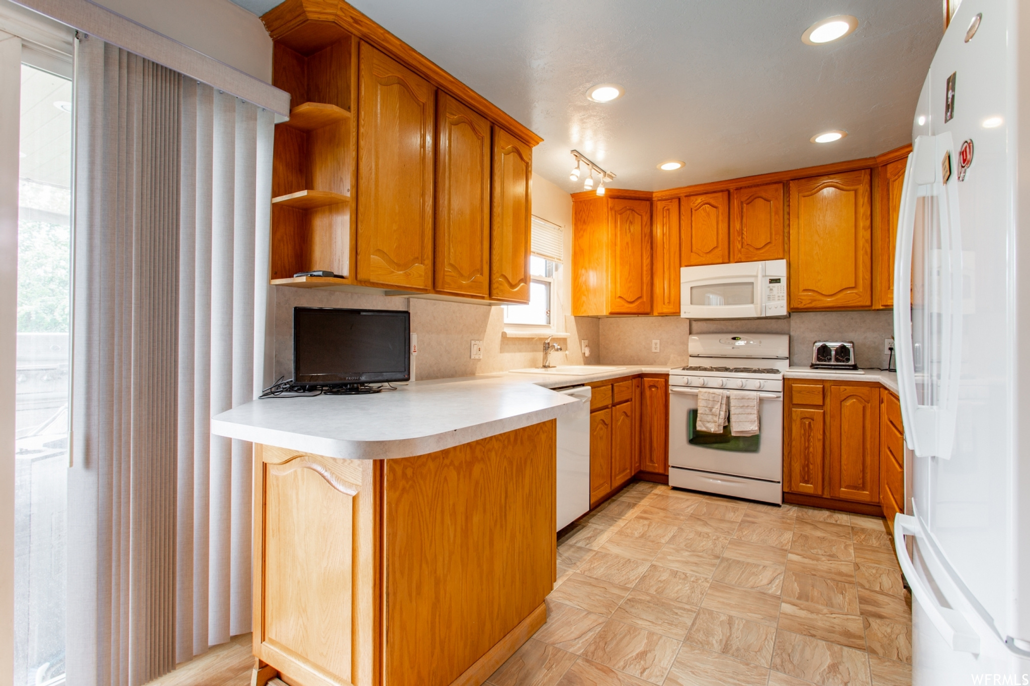 SOUTHRIDGE - Residential