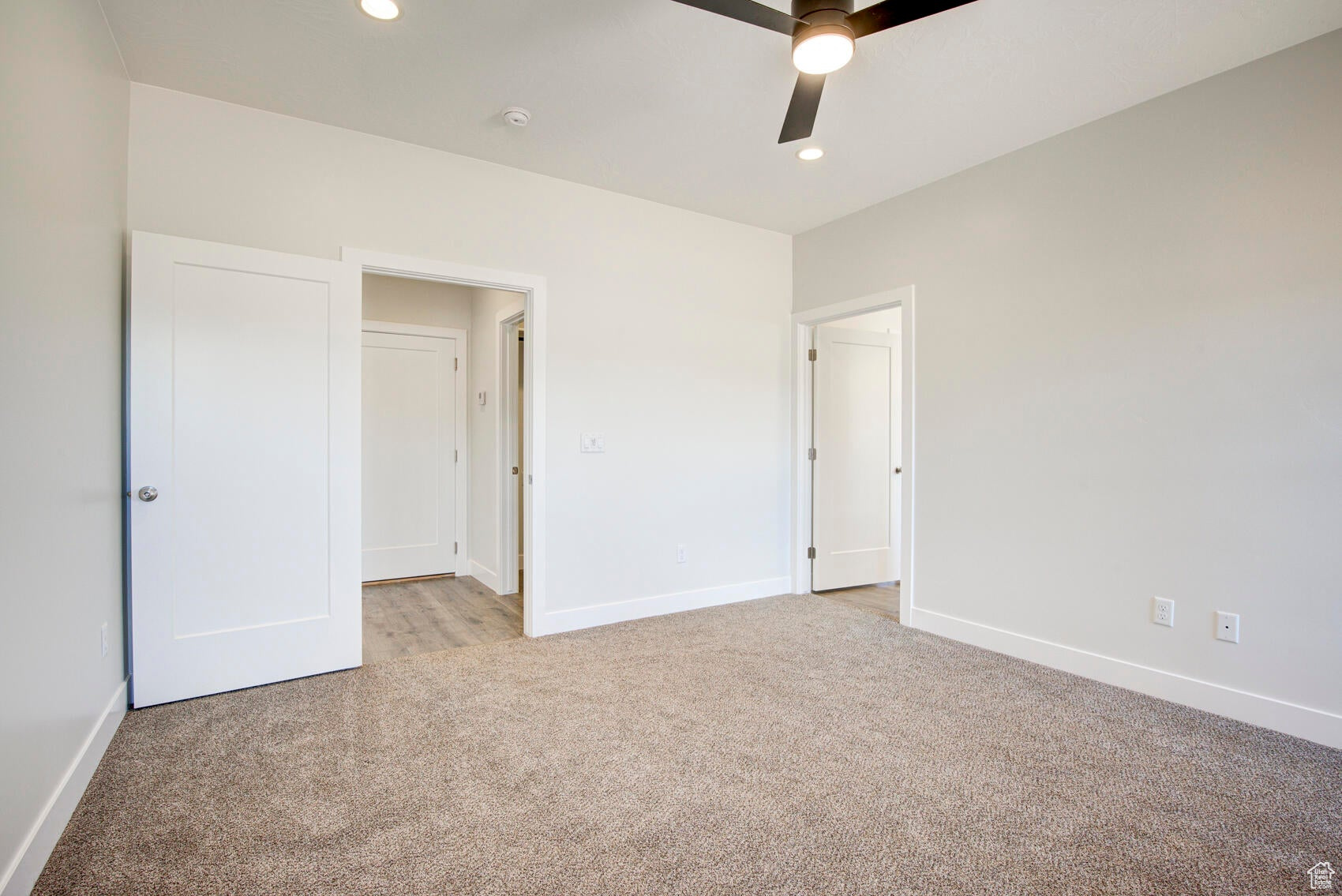 POINTE WEST - Residential