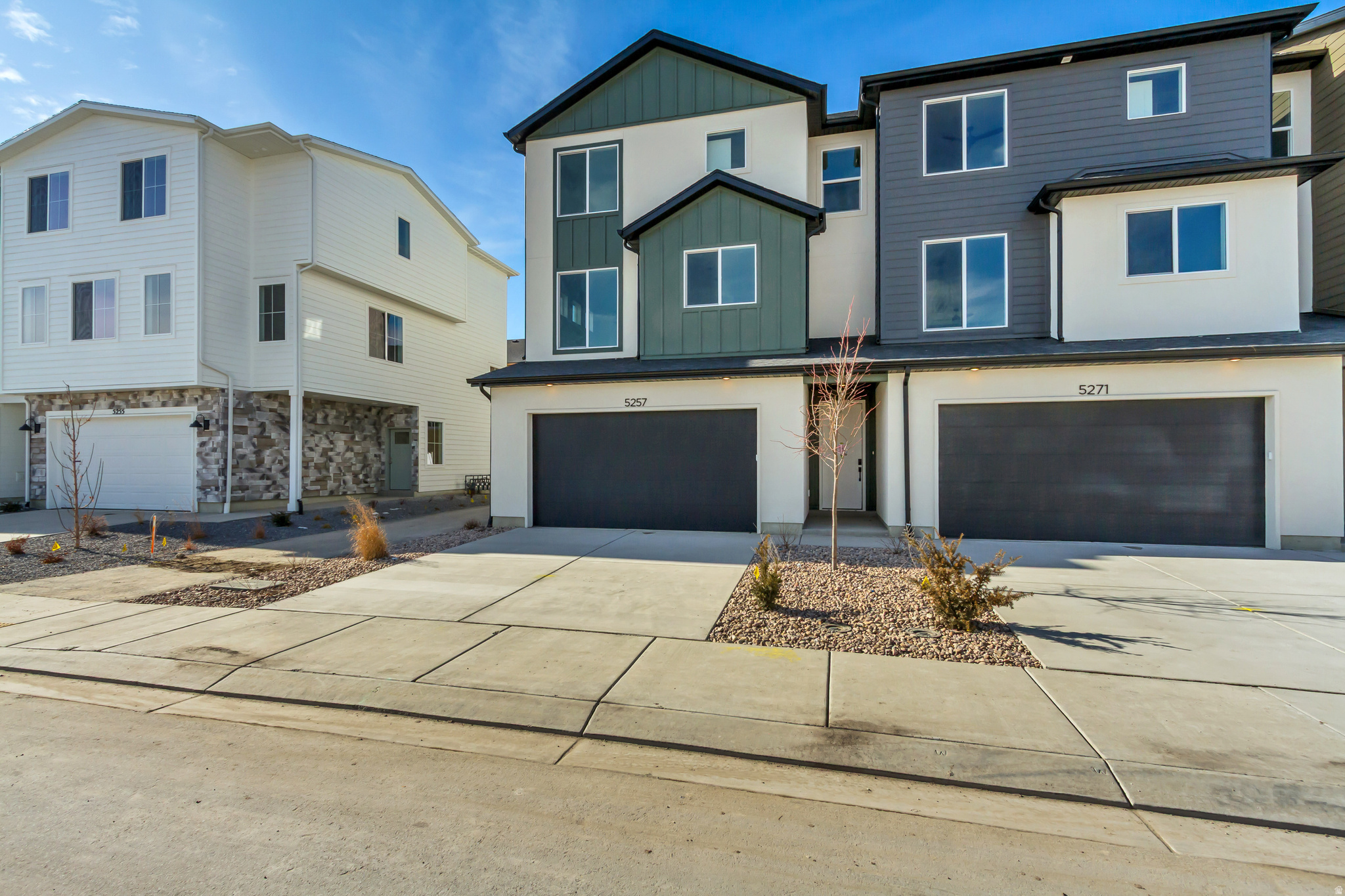 TOWNS AT BRYLEE FARMS - Residential