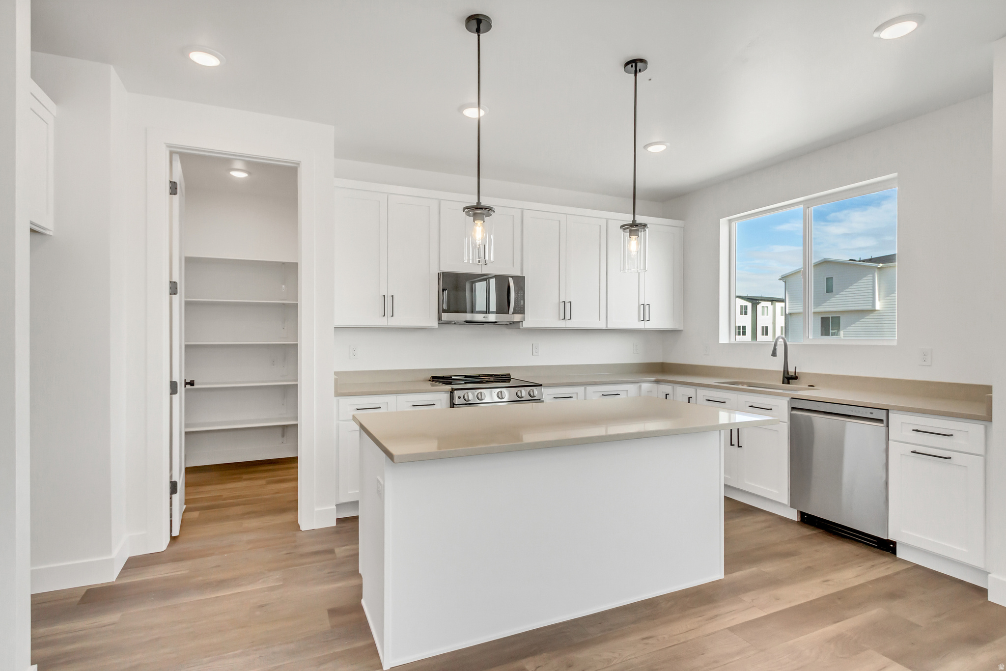 TOWNS AT BRYLEE FARMS - Residential