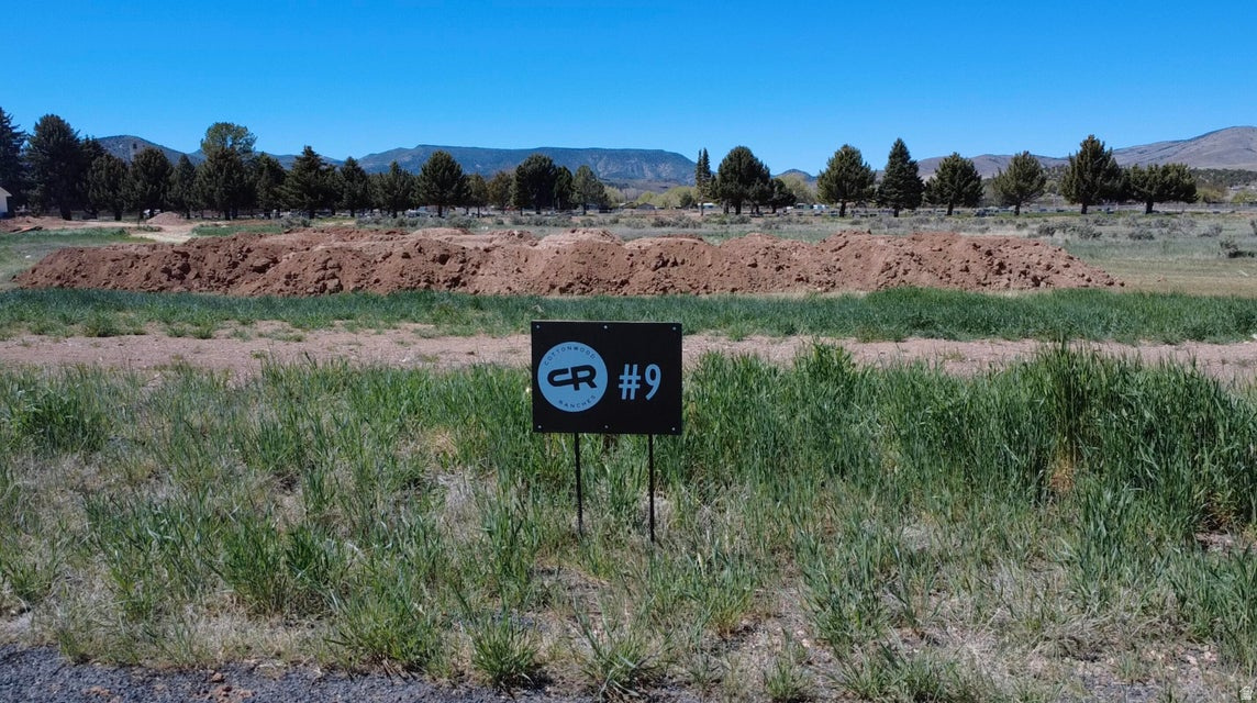 COTTONWOOD RANCHES SUB - Land