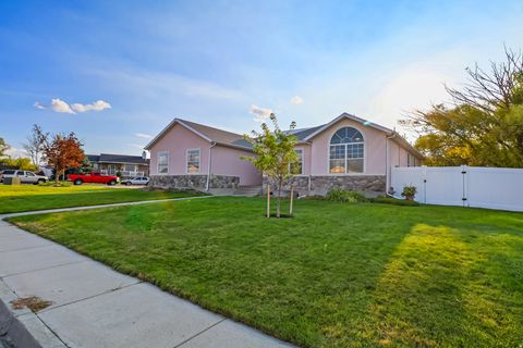 Tiny photo for 49 TIEBREAKER CIR, Grantsville, UT 84029 (MLS # 2147489)