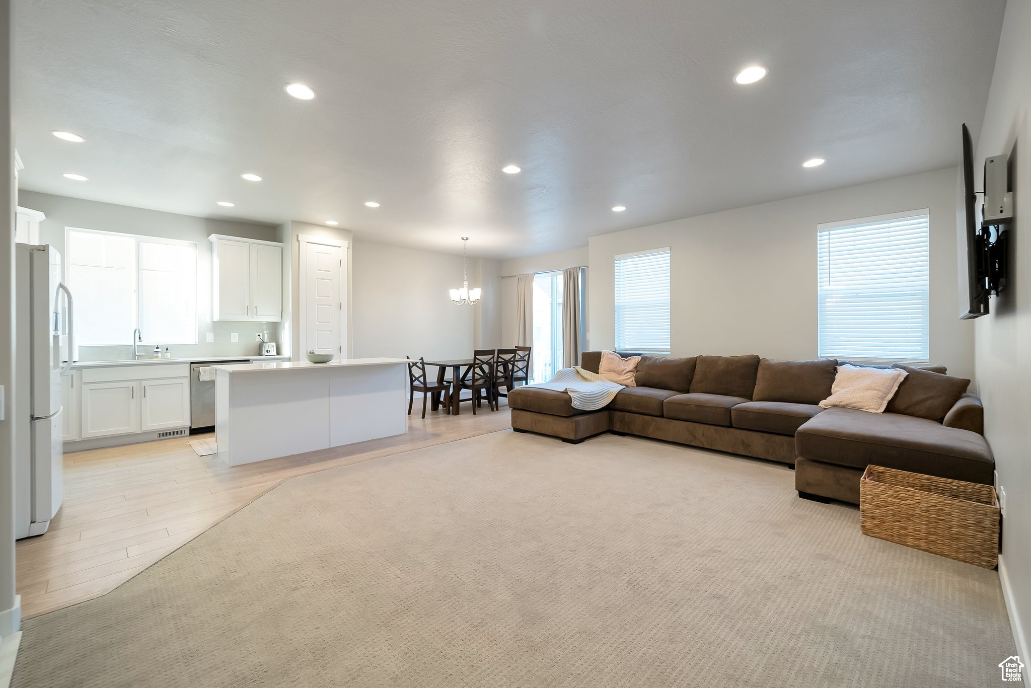 OVERLAND GARDENS - Residential