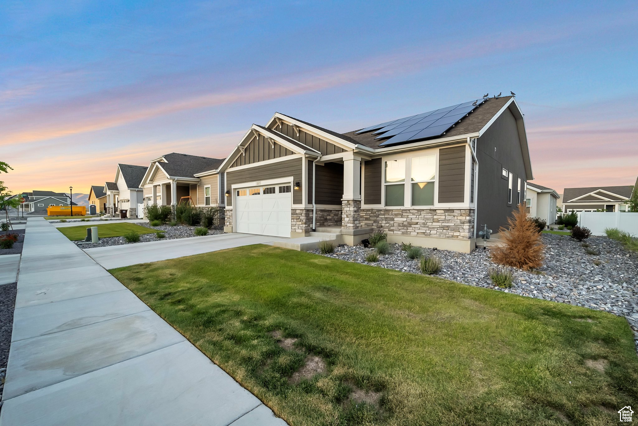 OVERLAND GARDENS - Residential