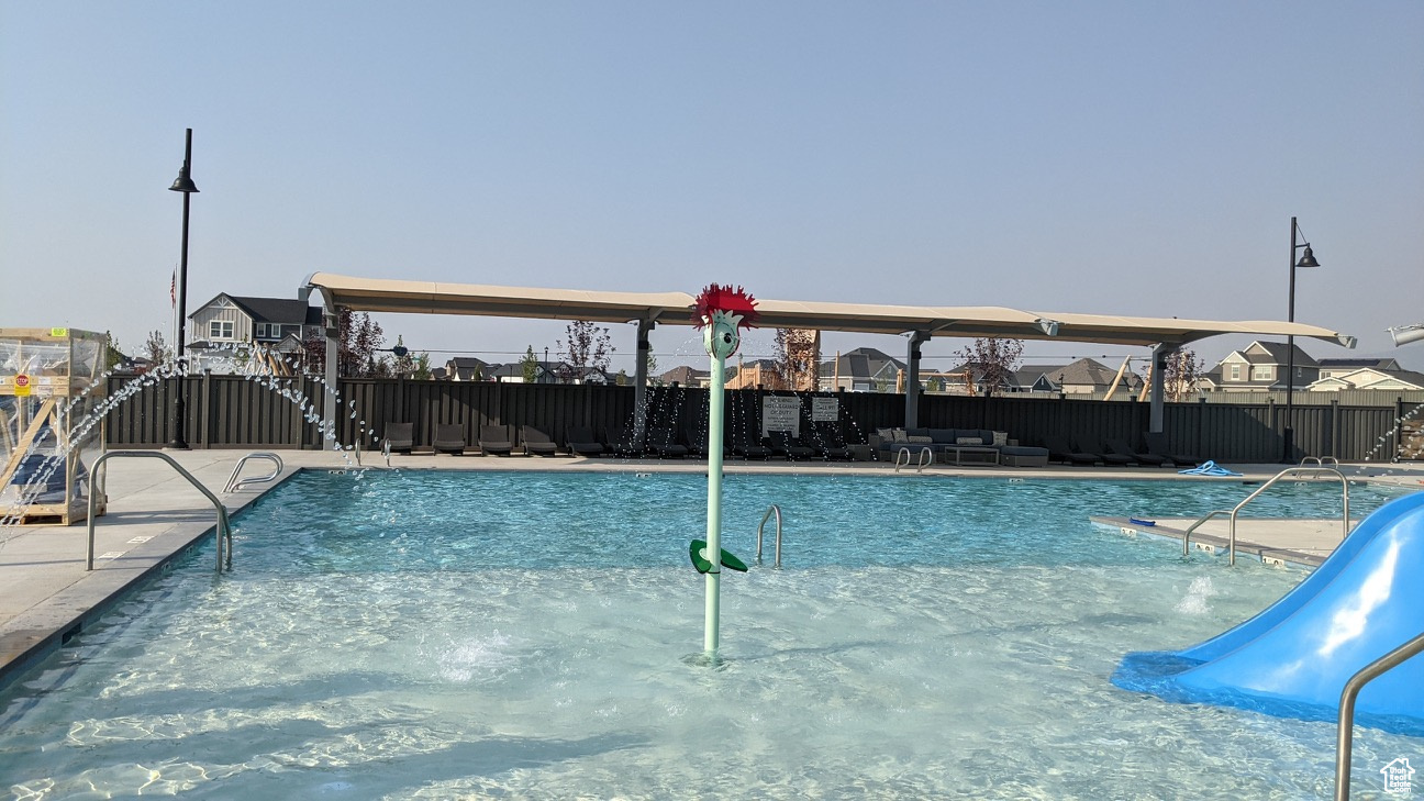 OVERLAND GARDENS - Residential