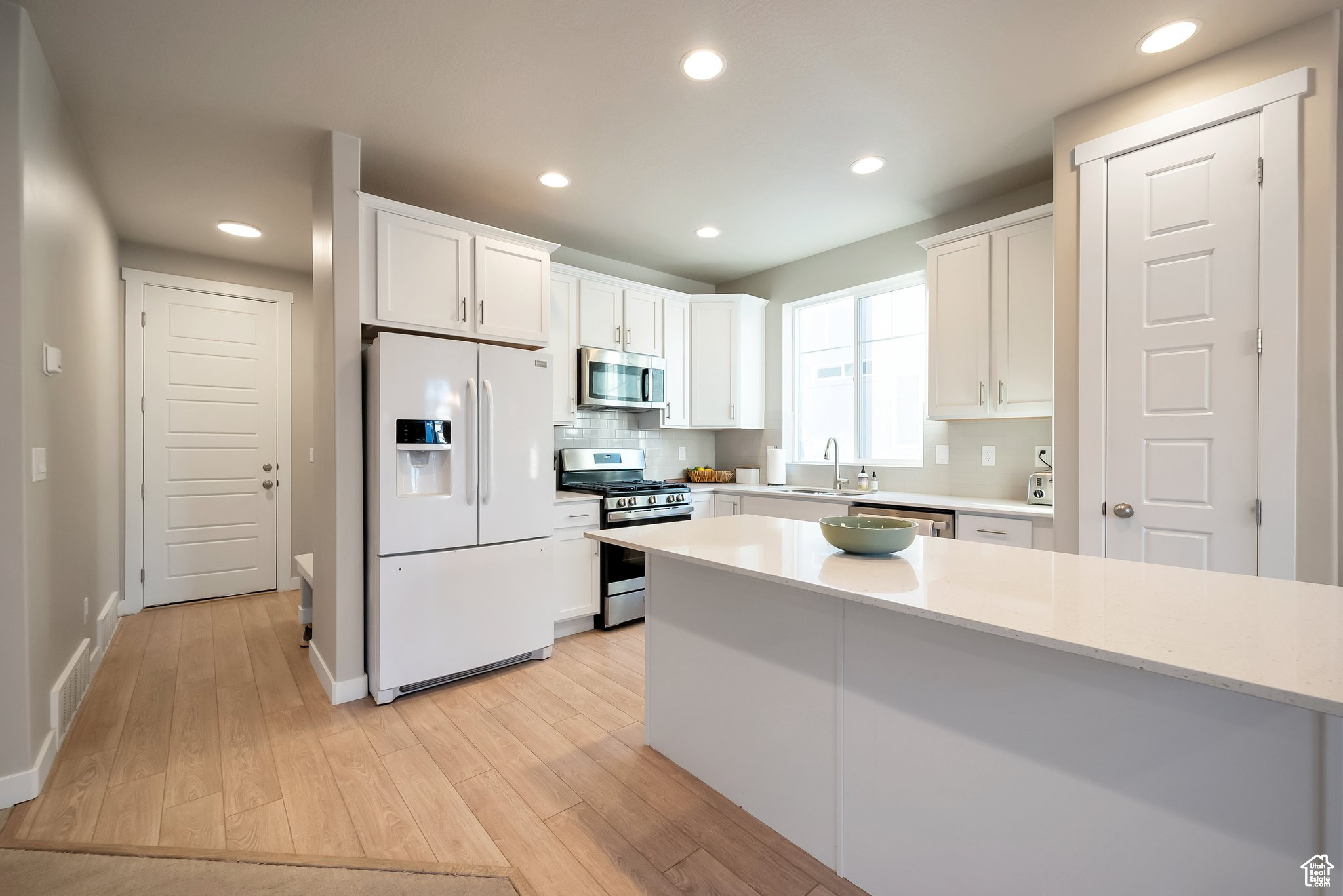 OVERLAND GARDENS - Residential