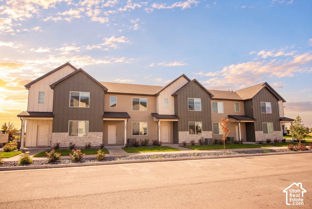 Photo of 824 ALTURA VISTA LN, Logan, UT 84321 (MLS # 2187191)