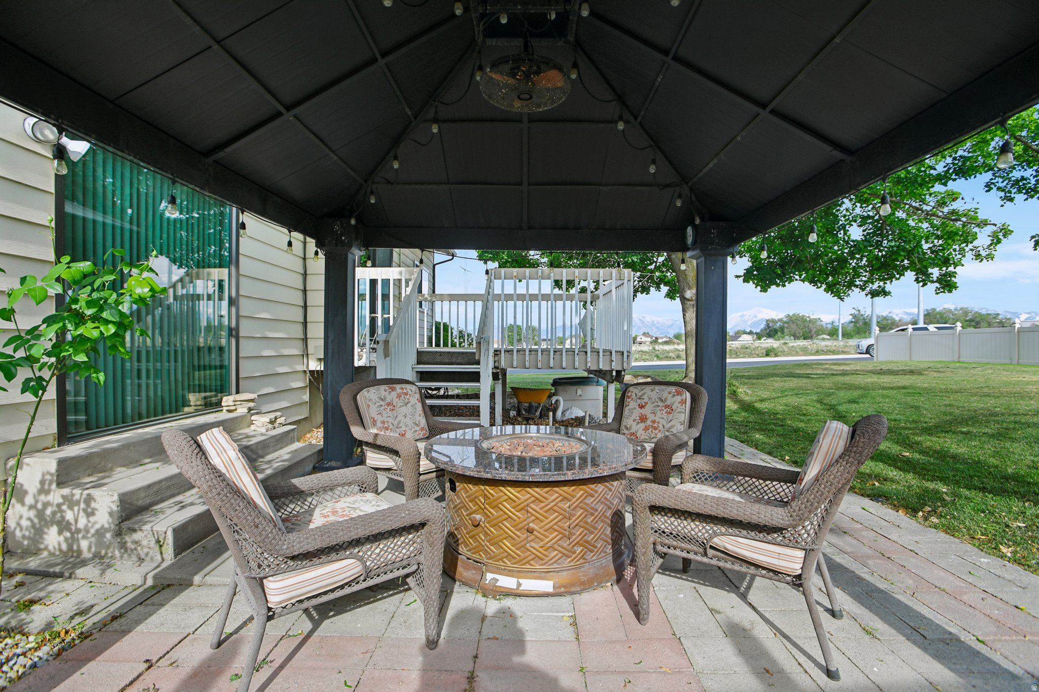 LARSEN ESTATES PHASE I - Residential