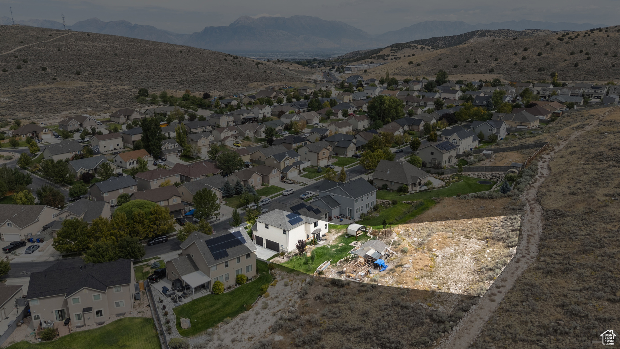 LONE TREE AT CIRCLE FIVE RANCH - Residential