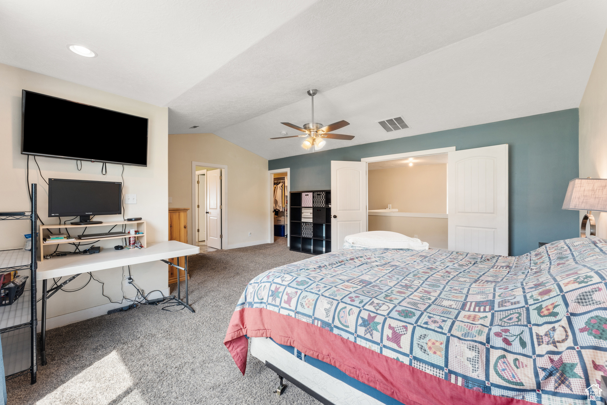 LONE TREE AT CIRCLE FIVE RANCH - Residential