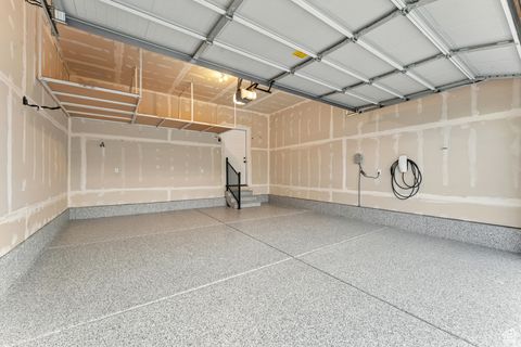 Tiny photo for 133 E MEANDERING WAY, Saratoga Springs, UT 84045 (MLS # 2104109)