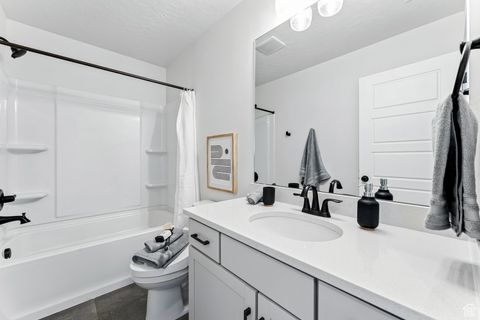 Tiny photo for 133 E MEANDERING WAY, Saratoga Springs, UT 84045 (MLS # 2104109)