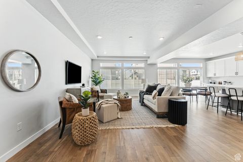 Tiny photo for 133 E MEANDERING WAY, Saratoga Springs, UT 84045 (MLS # 2104109)