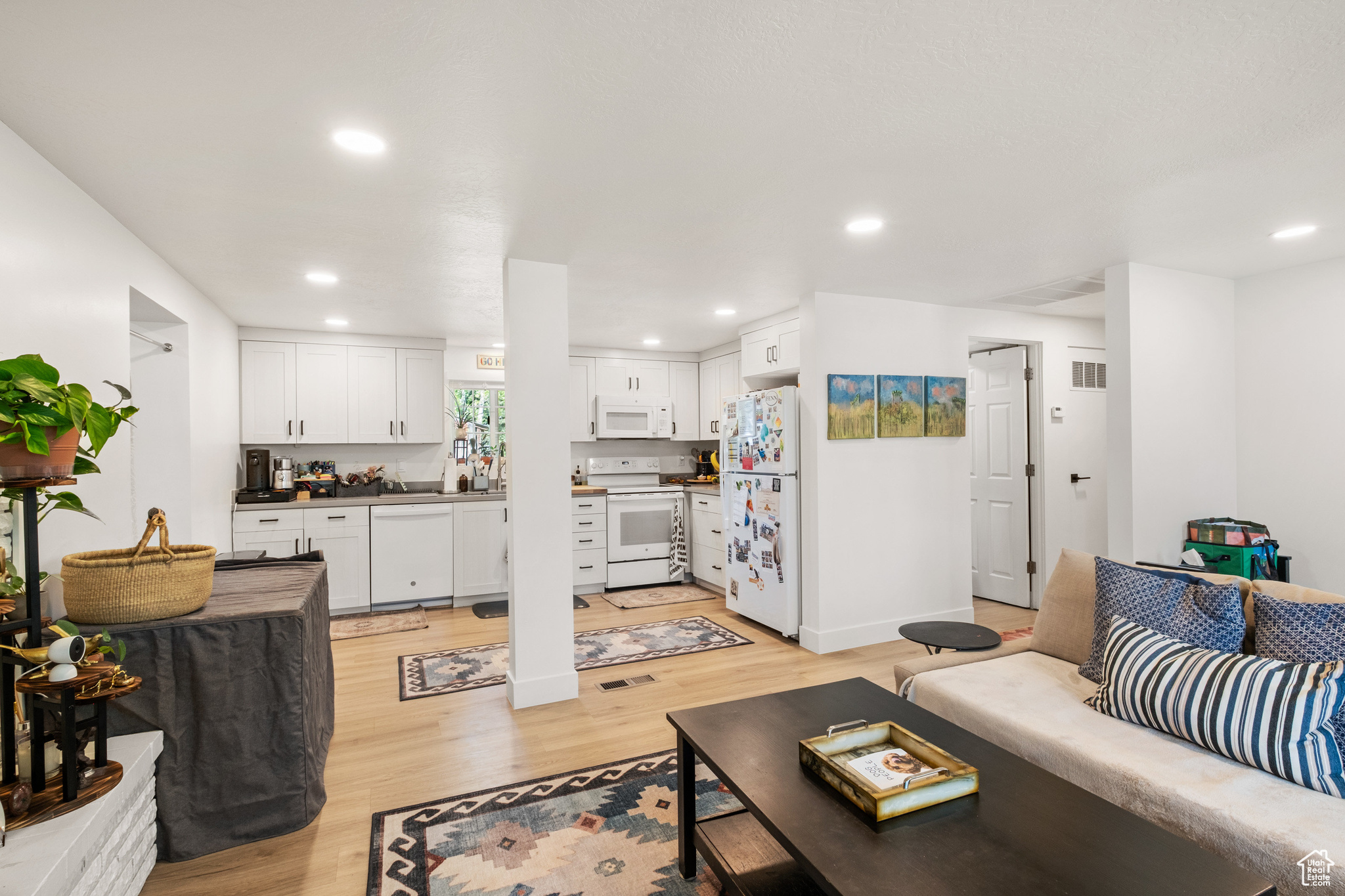 MIDWAY SURVEY - Residential Income