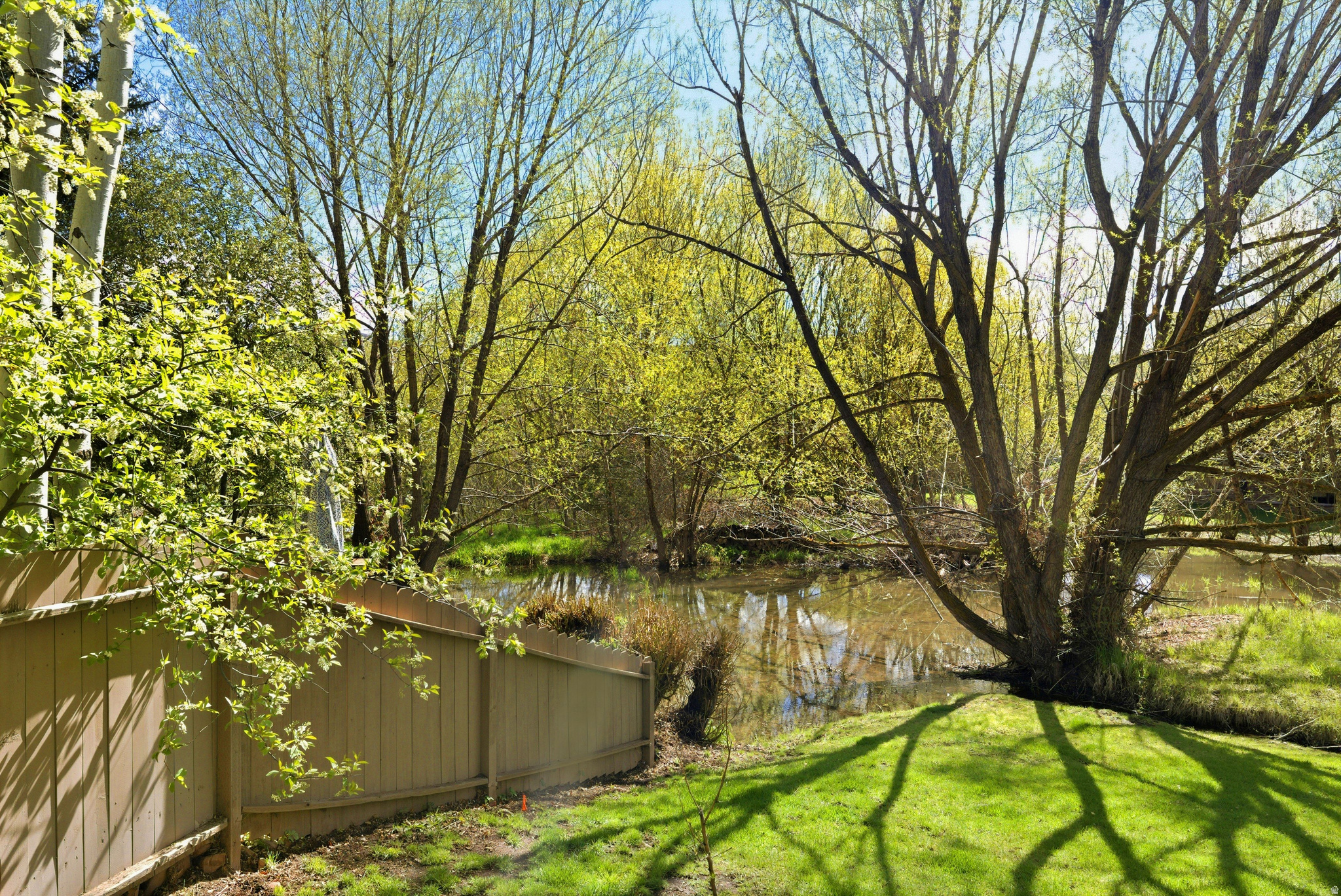 HORSETHEIF CANYON - Residential