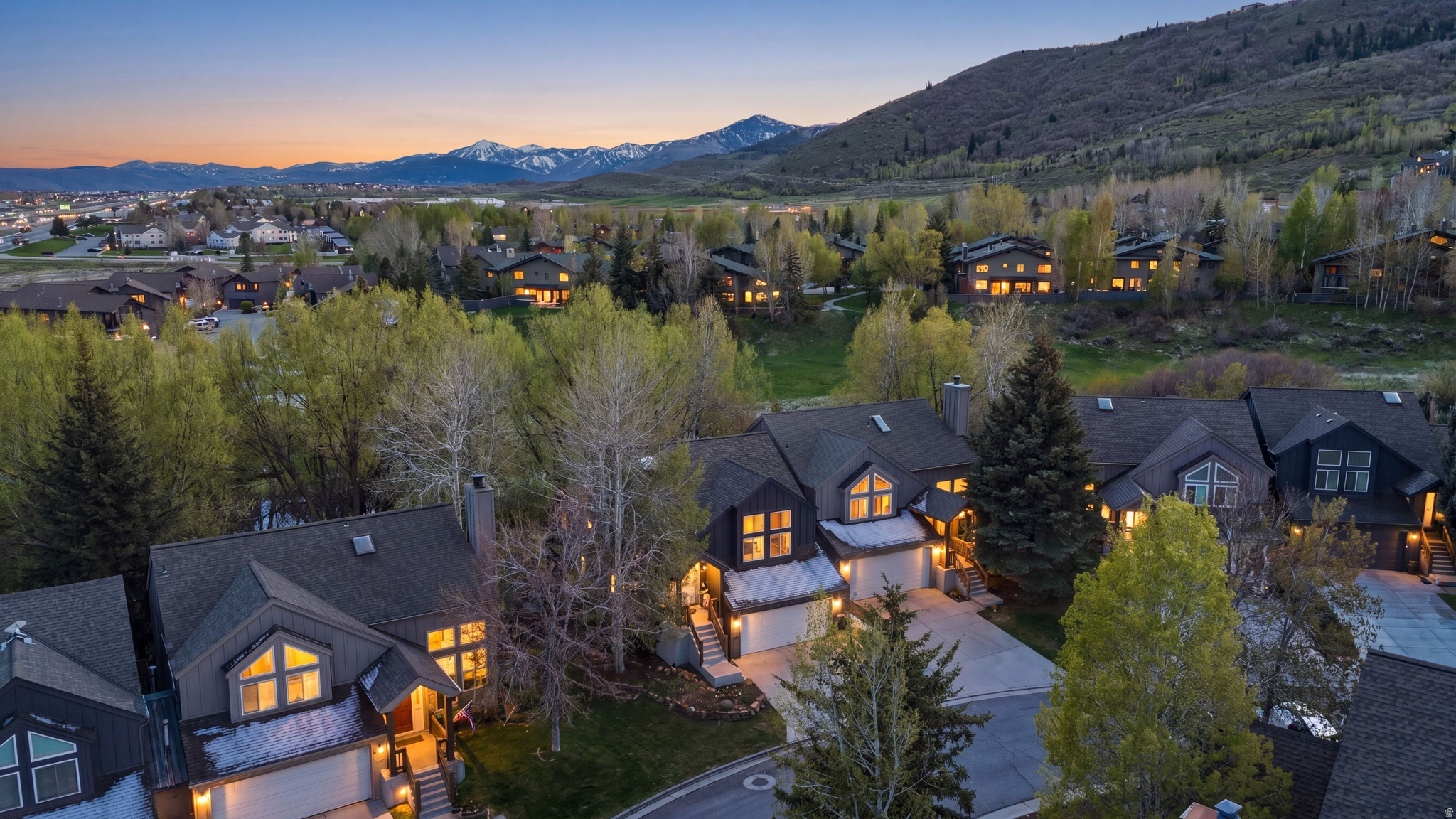 HORSETHEIF CANYON - Residential