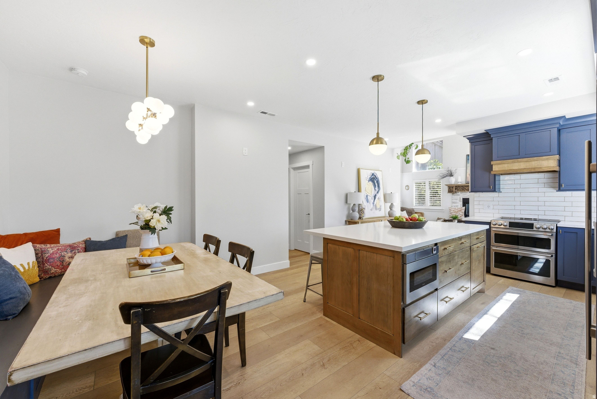 HORSETHEIF CANYON - Residential