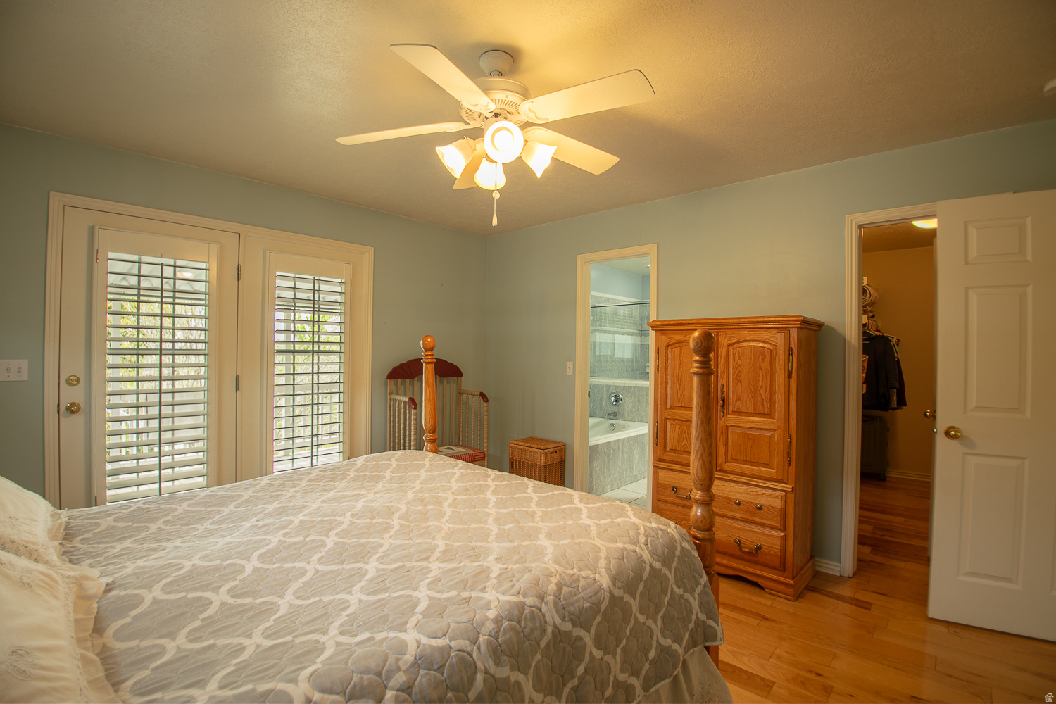 FOX CHASE - Residential