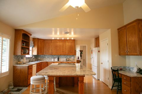 Tiny photo for 1395 E 5600 S, South Ogden, UT 84403 (MLS # 2158873)