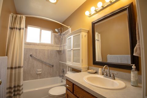 Tiny photo for 1395 E 5600 S, South Ogden, UT 84403 (MLS # 2158873)