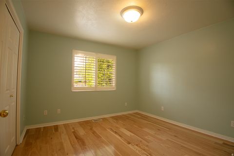 Tiny photo for 1395 E 5600 S, South Ogden, UT 84403 (MLS # 2158873)
