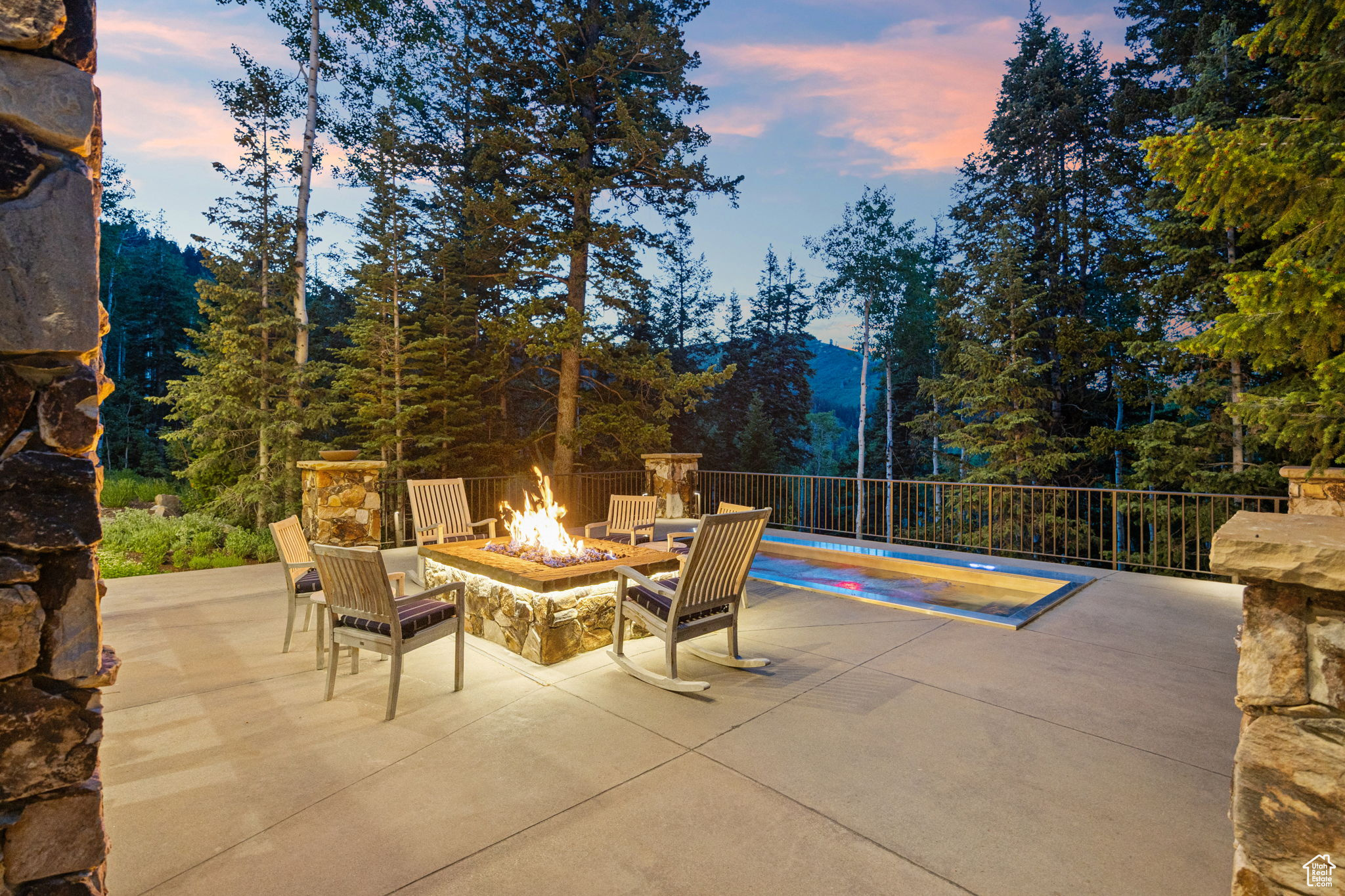 COLONY AT WHITE PINE CANYON - Residential
