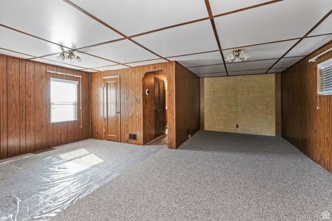 Tiny photo for 373 N 400 E, Springville, UT 84663 (MLS # 2118438)