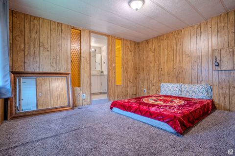 Tiny photo for 4674 S ASPEN LN, Taylorsville, UT 84123 (MLS # 2105985)