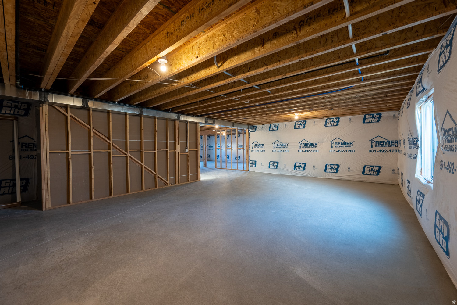 MATTHEWS MEADOWS - Residential