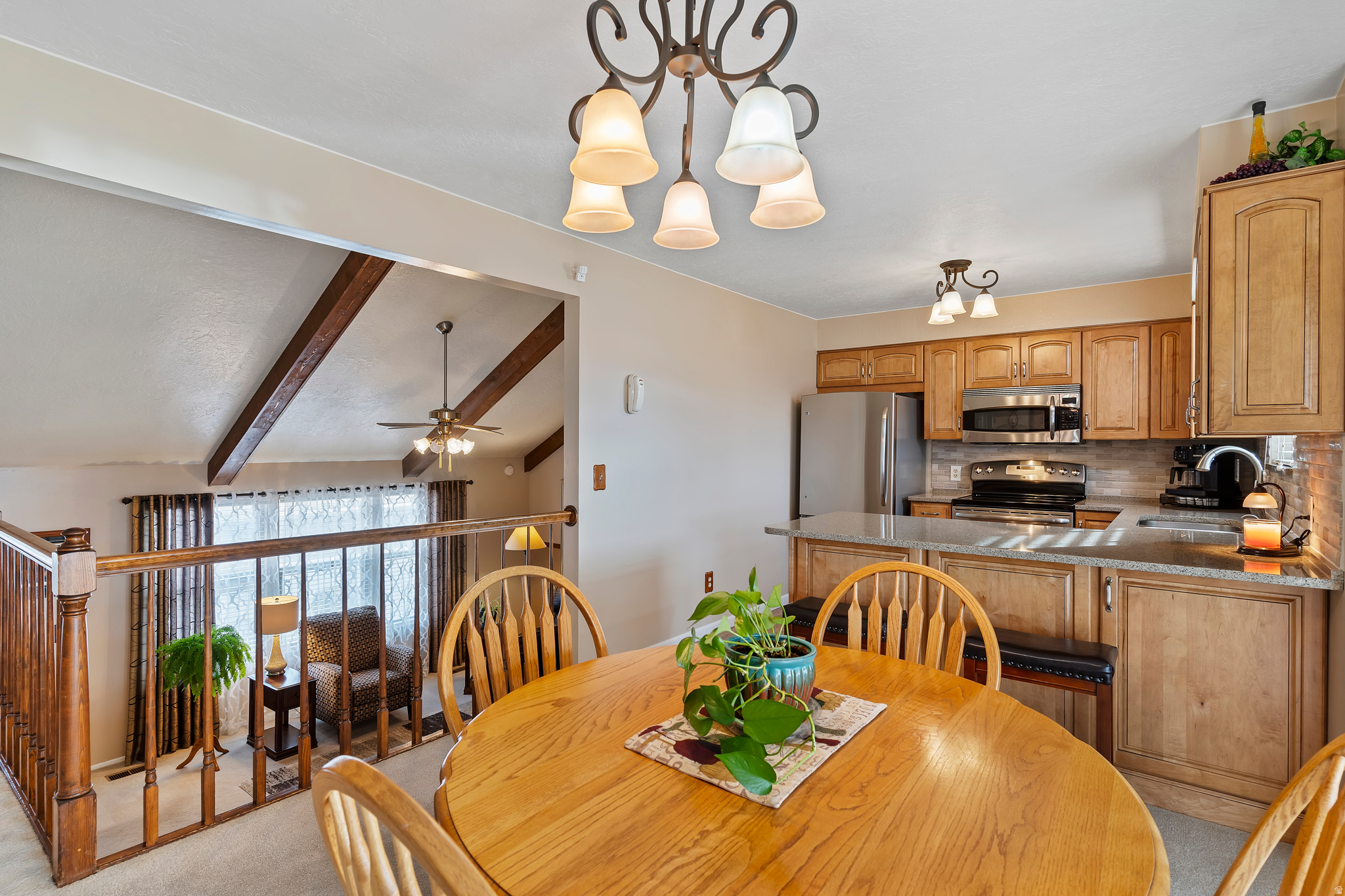 GOLDEN WEST VILLA - Residential